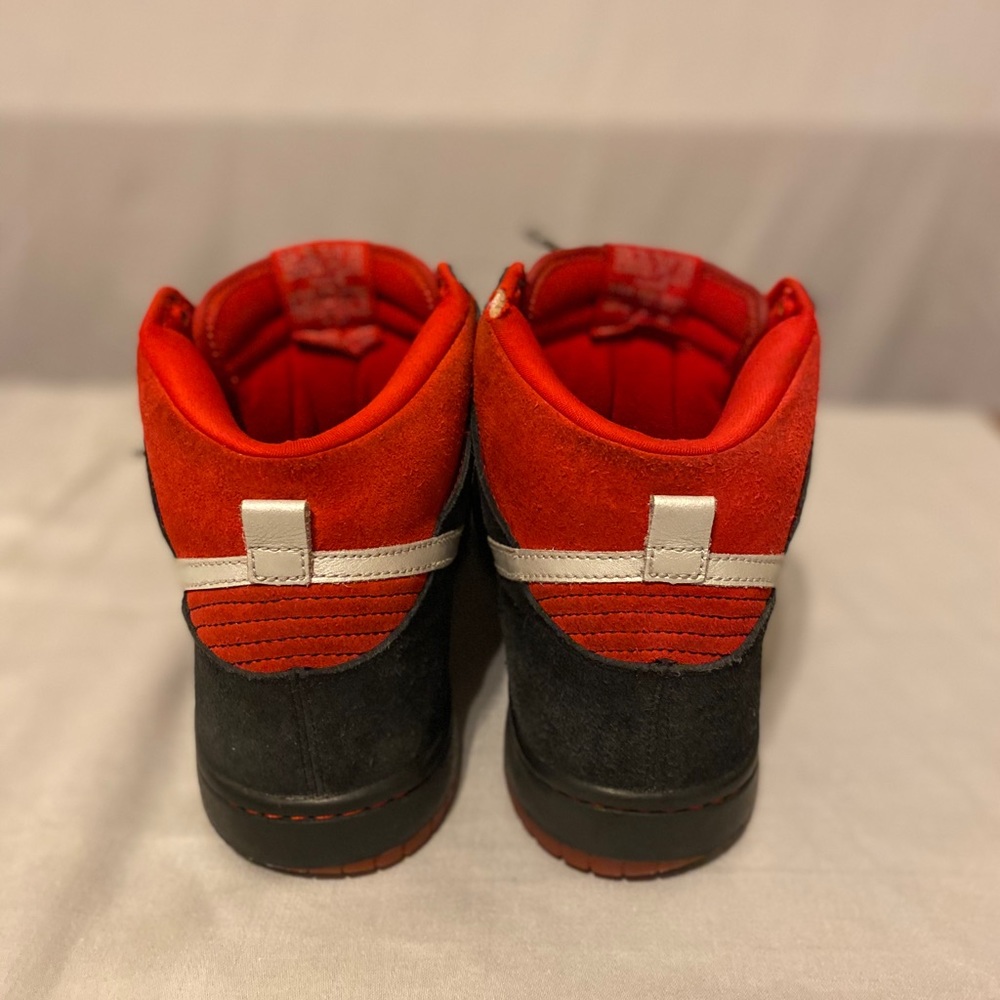 Nike SB Dunk High - Picture 4 of 8